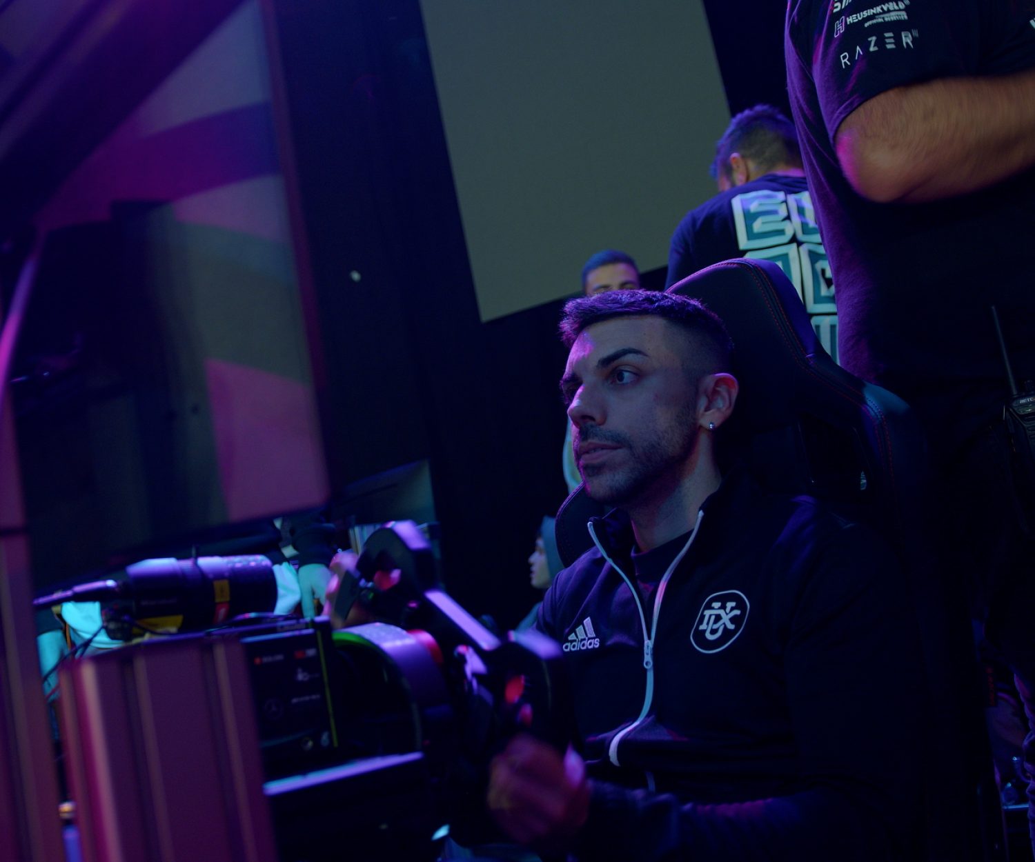 BTS MUNDIAL F1 ONLINE